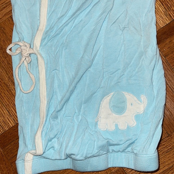 Silk Berry baby kimono style Sleepsack Daygown blue and white elephant Appliqué - Picture 3 of 4